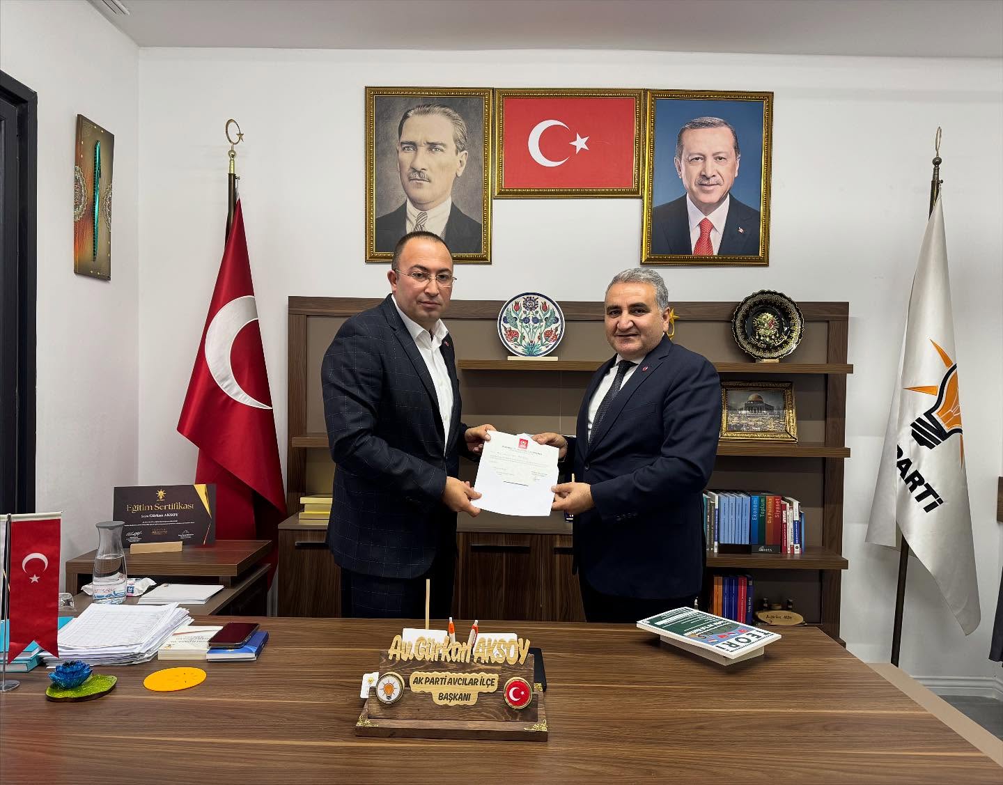 Vatan Partisi Avcılar İlçe Başkanı Yavuz Demirel ve yönetim kuruluna nazik ziyaretleri