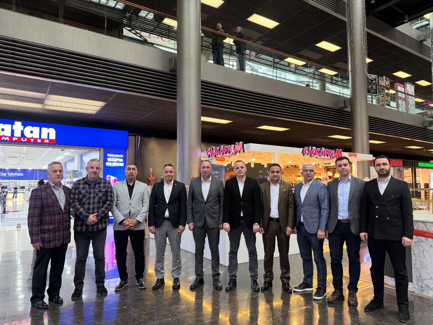 Sn. Erol Bahadır Bilgiç’in Pelican AVM’de Bulunan Çiğ Köftem Şubesini Ziyaret Ettik