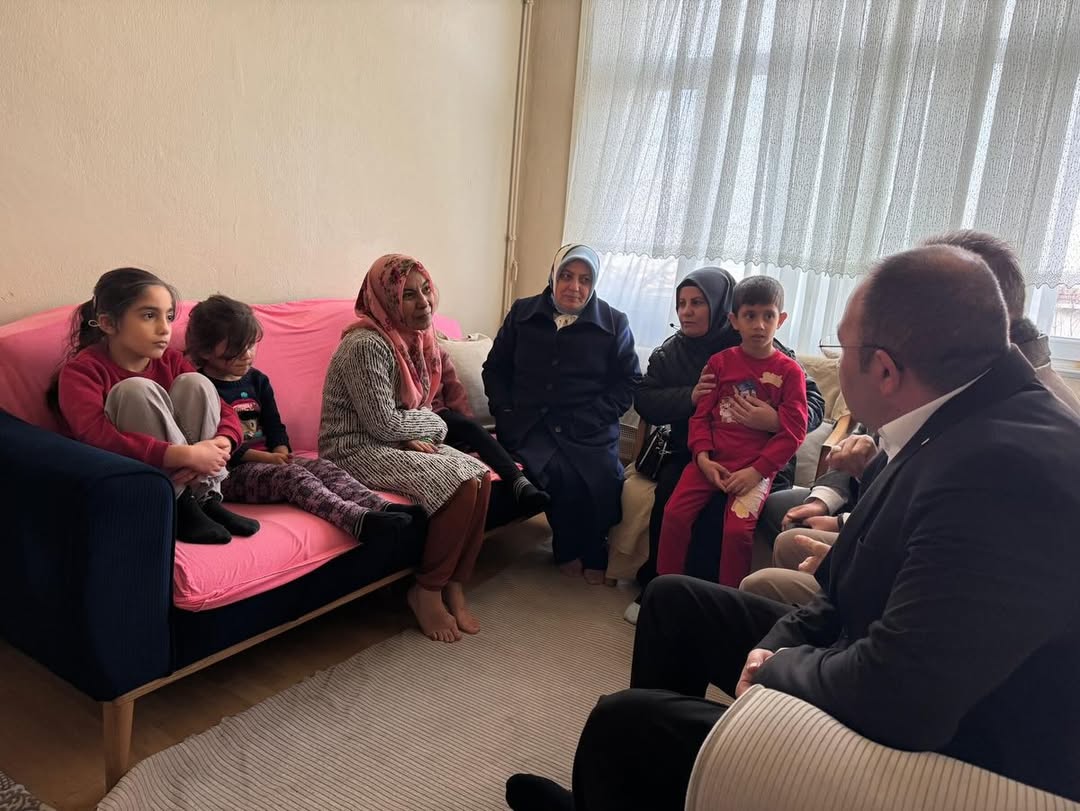 3. Bölge Milletvekilimiz Sayın Yıldız Konal Süslü ile birlikte hane ziyaretlerimizi gerçekleştirdik.