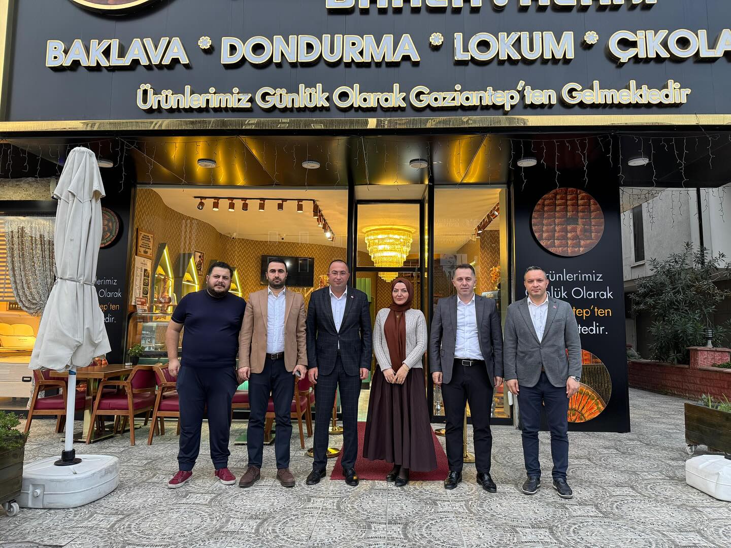 Yönetim Kurulu Üyemiz Sevgi Tokay’ın vefat eden babası için taziye ziyaretinde bulunduk.