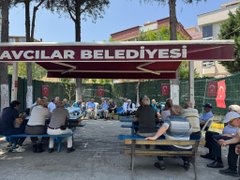 Cihangir Camii’nde düzenlenen bayramlaşma programına İlçe